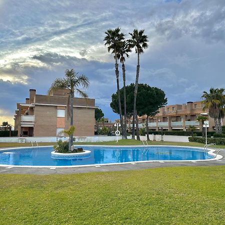 Hermosa casa con espectaculares vistas al mar y a tocar de una idílica calita Altafulla Exterior foto