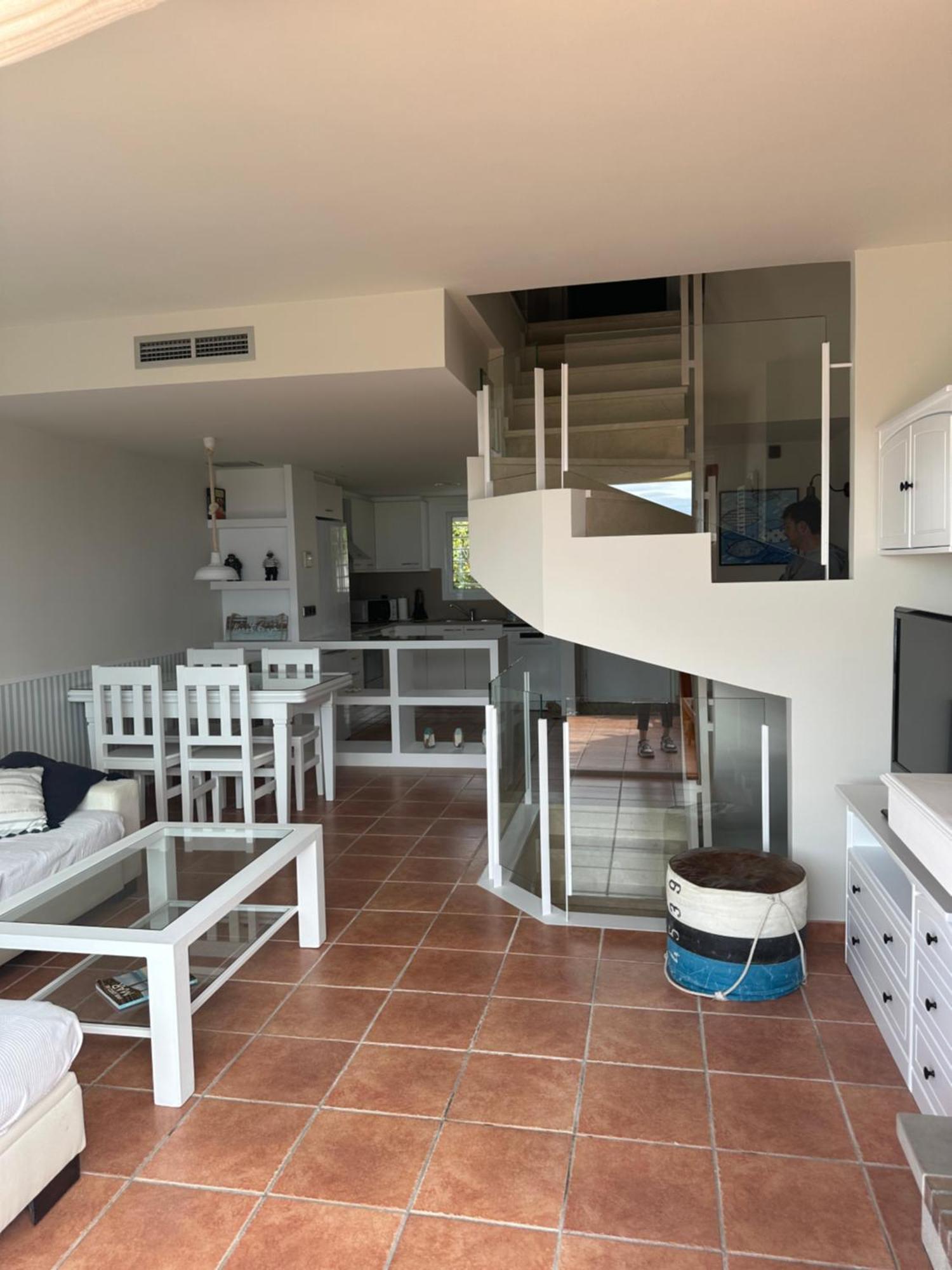 Hermosa casa con espectaculares vistas al mar y a tocar de una idílica calita Altafulla Exterior foto