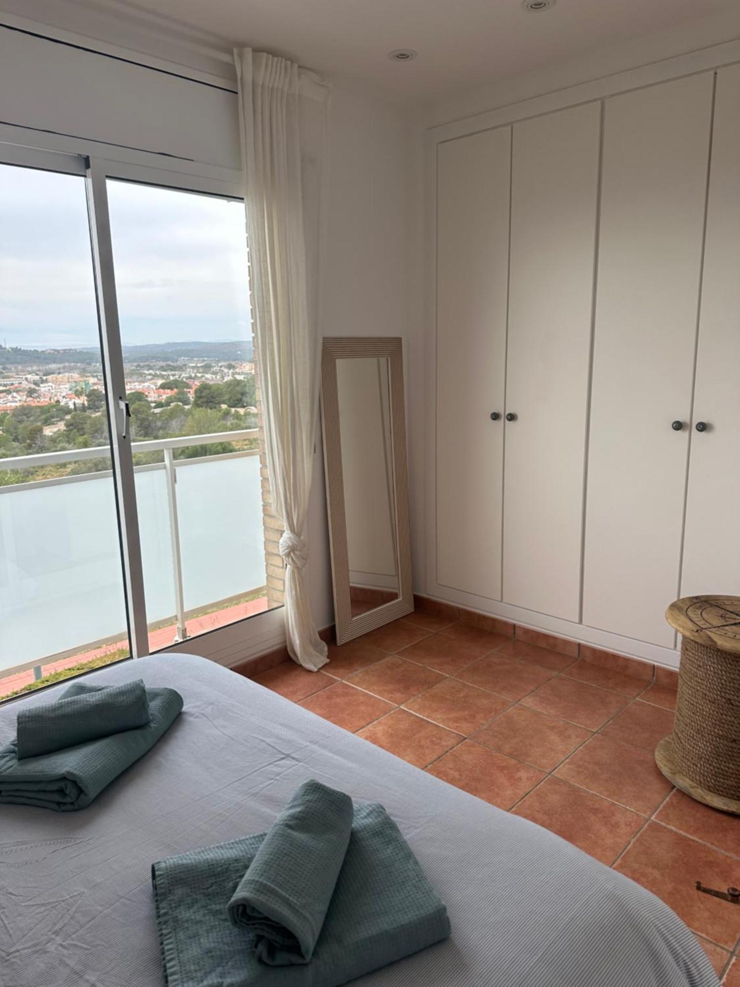 Hermosa casa con espectaculares vistas al mar y a tocar de una idílica calita Altafulla Exterior foto