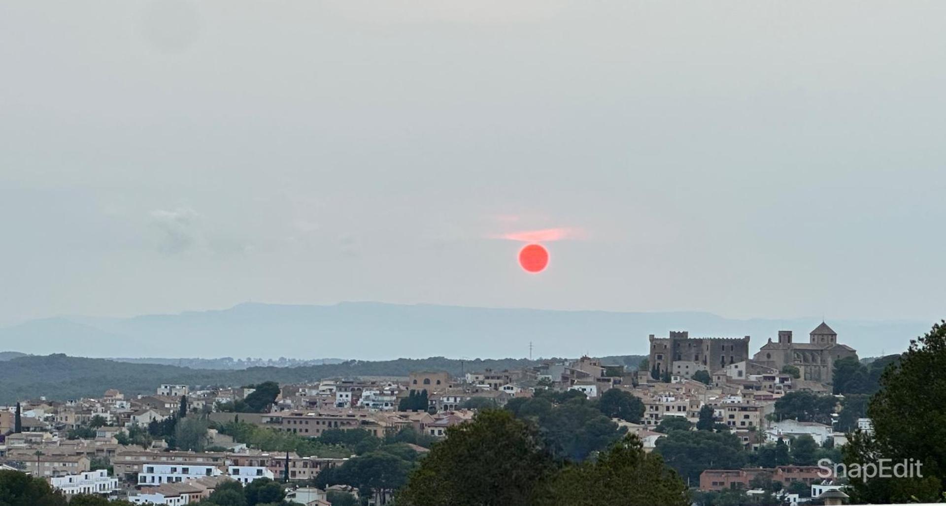Hermosa casa con espectaculares vistas al mar y a tocar de una idílica calita Altafulla Exterior foto